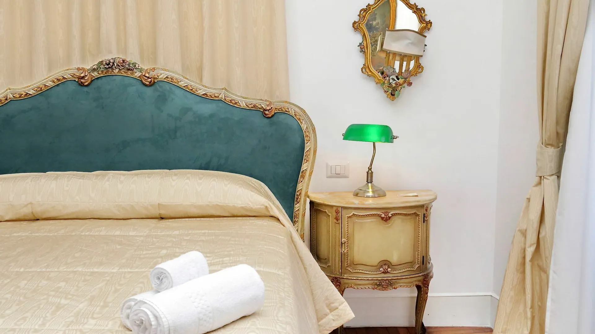 Amazing Suite Via Veneto Rome 0*,  Italy