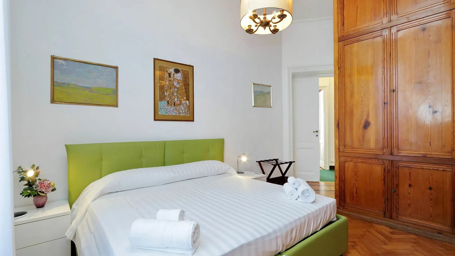 Amazing Suite Via Veneto Rome Apartment